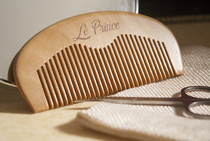 peigne le prince de la barbe