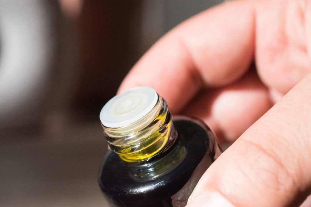 Nouvelle Huile à Barbe Oud Rose Horace : notre avis 3 Huile barbe oud rose horace - packaging