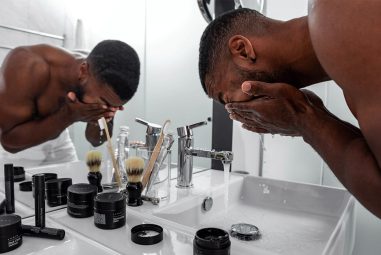 Soins personnels pour les hommes : les hommes aussi ont besoin de se faire dorloter