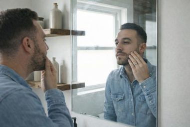 Barbe courte : les clés d’un style viril et net