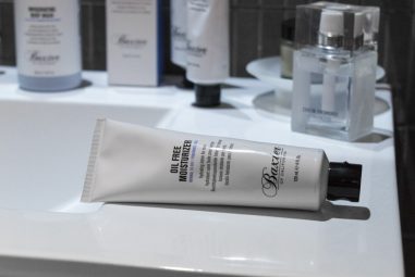 La crème matifiante pour éviter la peau qui brille