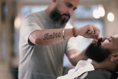 L’épilation de la barbe au fil : parfaite pour des contours de la barbe nets