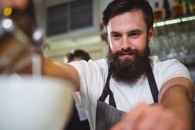 La greffe de barbe : comment ça marche ?
