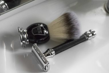 Comment se raser avec un rasoir de sûreté ?