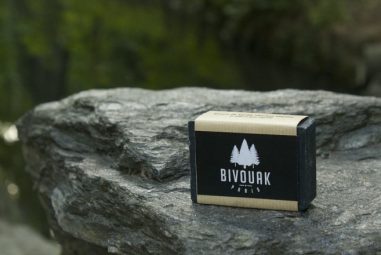 Les bienfaits du savon au charbon pour la peau